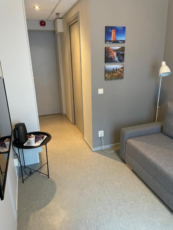 Broholm Bed&Breakfast Lidköping Esterno foto